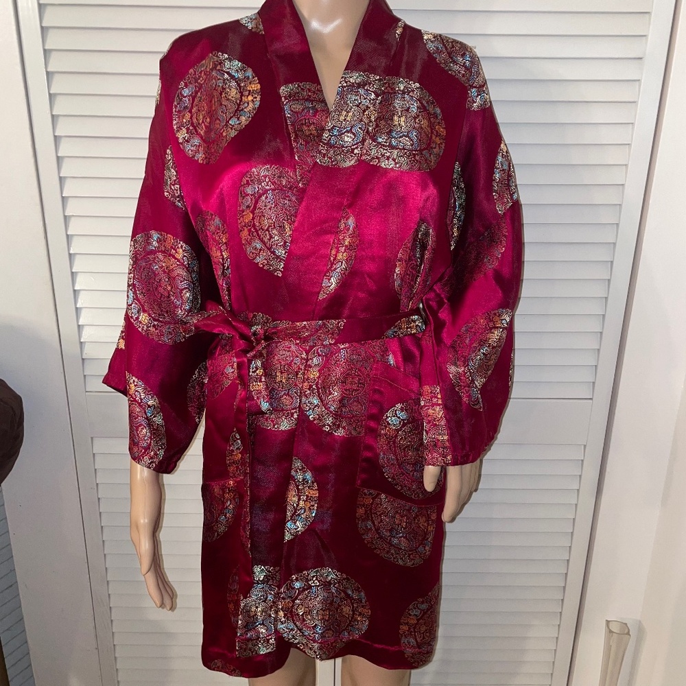 Womens Short Robe Burgundy Satin With Multicolor Circles Kimono Sleeve Waist tie